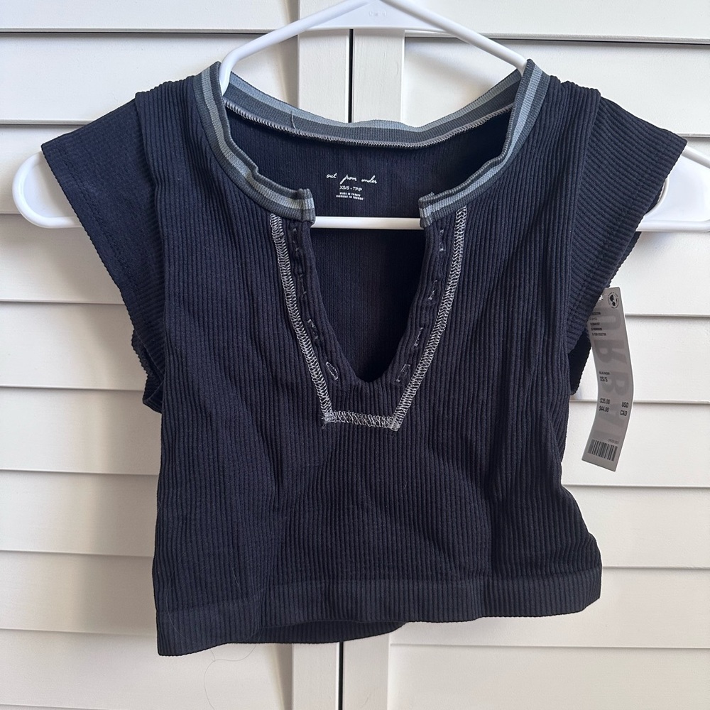 Urban Outfitters Black Cropped Top